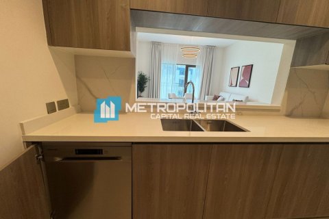 Apartment de 2 dormitorios en  Yas Island, UAE No. 147436 8