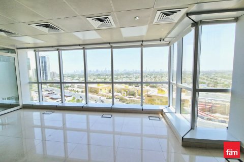 102m² Office in Dubai, UAE No. 216387 5