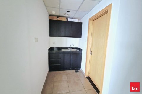 102m² Office in Dubai, UAE No. 216387 17