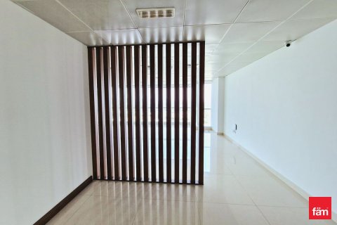 102m² Office in Dubai, UAE No. 216387 11