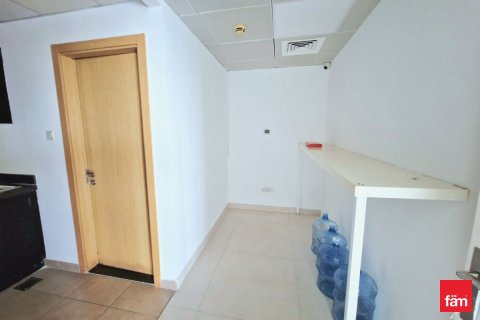 102m² Office in Dubai, UAE No. 216387 12