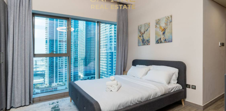 Appartement de 2 chambres à Dubai, UAE No. 7800