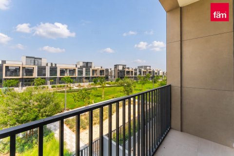 Villa de 4 dormitorios en Dubai, UAE No. 223777 26