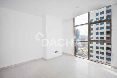 Apartment de 3 dormitorios en No.9, UAE No. 161244 10