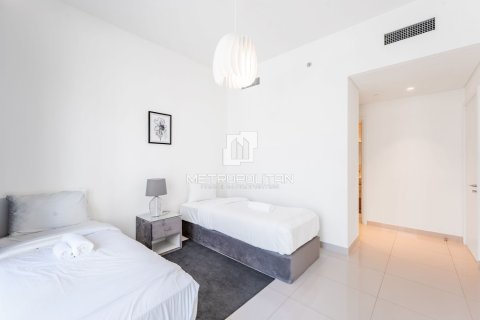 Appartement de 2 chambres à EMAAR Beachfront, UAE No. 128354 20
