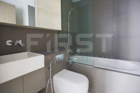 2 bedrooms Apartment in Al Reem Island, UAE No. 172789 11