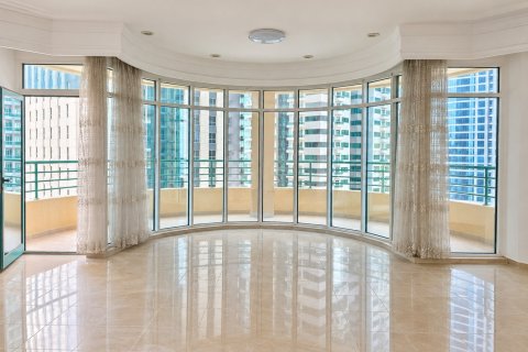 3 bedrooms Apartment in Marina Crown, UAE No. 207771 10