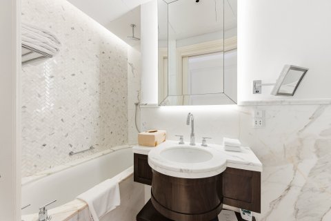 Apartment de 4 dormitorios en Downtown Dubai (Downtown Burj Dubai), UAE No. 204933 23
