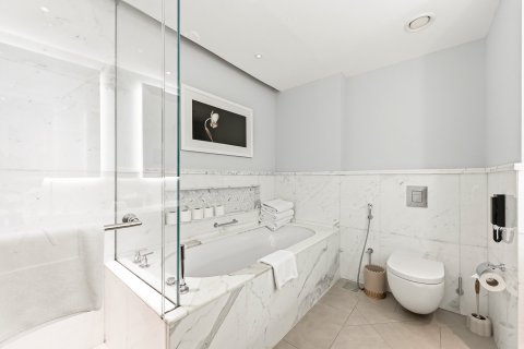 Apartment de 4 dormitorios en Downtown Dubai (Downtown Burj Dubai), UAE No. 204933 27
