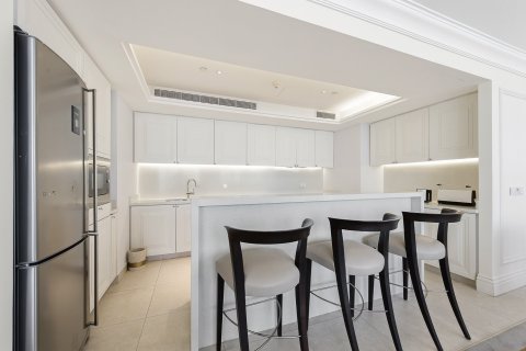 Apartment de 4 dormitorios en Downtown Dubai (Downtown Burj Dubai), UAE No. 204933 11