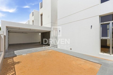 Вилла с 5 спальнями в Jumeirah Park, ОАЭ №211375 6