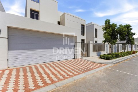 Вилла с 5 спальнями в Jumeirah Park, ОАЭ №211375 26