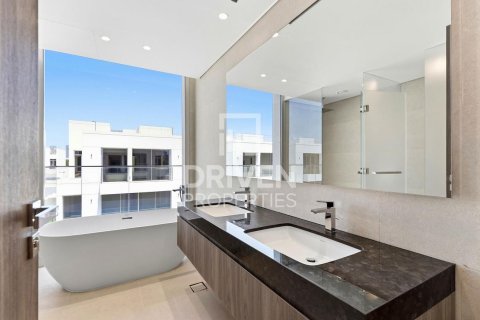 Вилла с 5 спальнями в Jumeirah Park, ОАЭ №211375 24