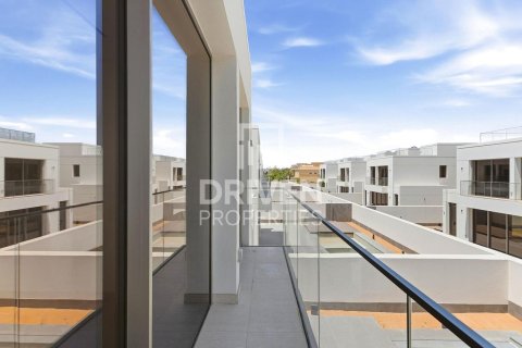 Вилла с 5 спальнями в Jumeirah Park, ОАЭ №211375 25