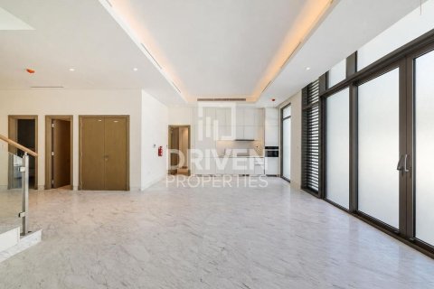 Вилла с 4 спальнями в District One, ОАЭ №211489 6