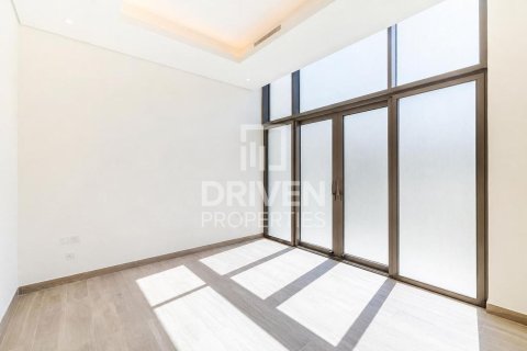 Вилла с 4 спальнями в District One, ОАЭ №211489 17