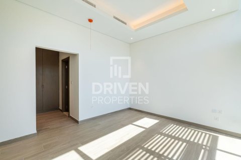 Вилла с 4 спальнями в District One, ОАЭ №211489 13