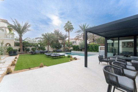 Villa de 4 dormitorios en Jumeirah Village Triangle, UAE No. 223364 12