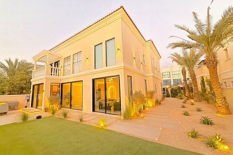 Villa de 4 dormitorios en Jumeirah Village Triangle, UAE No. 223364 3