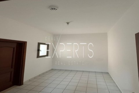 Villa de 4 dormitorios en Abu Dhabi, UAE No. 224251 5