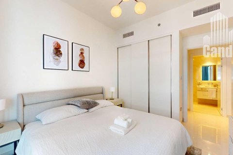 Appartement de 1 chambre à EMAAR Beachfront, UAE No. 80962 30
