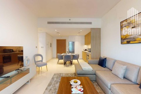 Appartement de 1 chambre à EMAAR Beachfront, UAE No. 80962 24