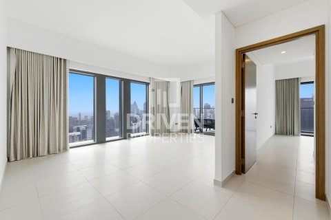 Apartment de 3 dormitorios en Burj Royale, UAE No. 202904 5