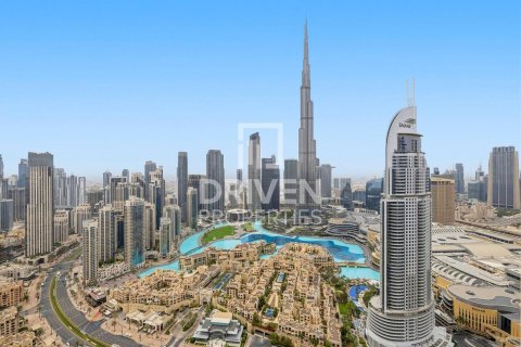 Apartment de 3 dormitorios en Burj Royale, UAE No. 202904 19