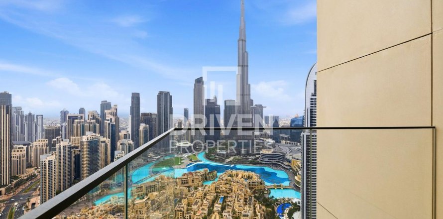 Apartment de 3 dormitorios en Burj Royale, UAE No. 202904