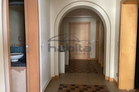 2 bedrooms Apartment in Shoreline Apartments, UAE No. 35137 9