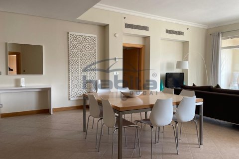 2 bedrooms Apartment in Shoreline Apartments, UAE No. 35137 3