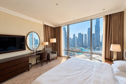 Apartment de 3 dormitorios en The Address Residence Fountain Views 1, UAE No. 215350 8