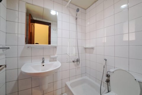 Villa de 4 dormitorios en Abu Dhabi Gate City, UAE No. 37511 28
