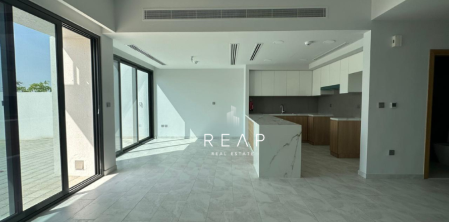 3 bedrooms Townhouse in Villanova, UAE No. 28885