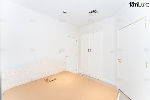 4 bedrooms Villa in Palm Jumeirah, UAE No. 222414 26