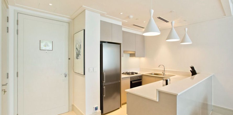 2 bedrooms Apartment in Downtown Dubai (Downtown Burj Dubai), UAE No. 216465