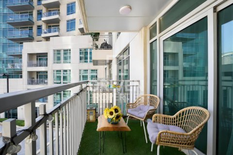 Studio Apartment in Burj Views, UAE No. 211416 12
