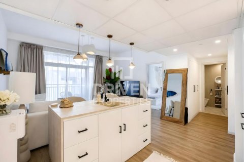 Studio Apartment in Burj Views, UAE No. 211416 6