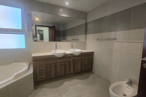 3 bedrooms Townhouse in Ras Al Khaimah, UAE No. 183632 30
