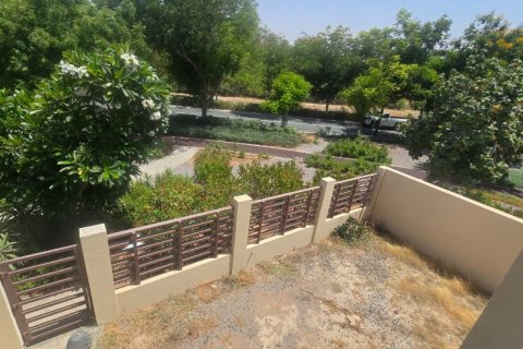 Townhouse de 3 dormitorios en Ras Al Khaimah, UAE No. 183632