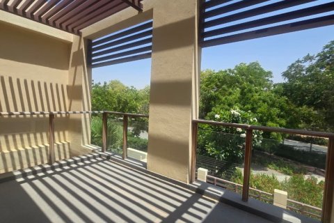 3 bedrooms Townhouse in Ras Al Khaimah, UAE No. 183632 31