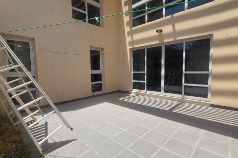 3 bedrooms Townhouse in Ras Al Khaimah, UAE No. 183632 18