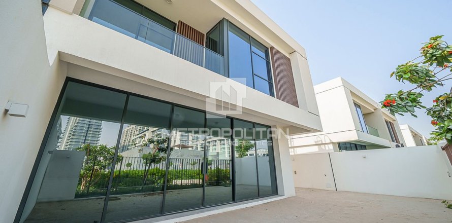4 غرف نوم فيلا في District One, الإمارات العربية المتحدة رقم 78266