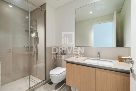 Apartment de 2 dormitorios en Creek Beach, UAE No. 223310 8