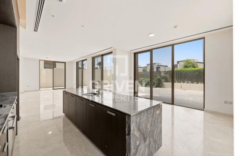 5 bedrooms Villa in Dubai Hills Estate, UAE No. 212587 8