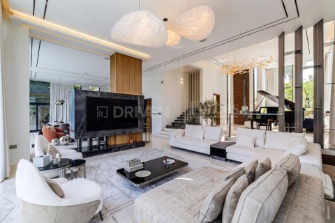 Villa de 5 dormitorios en Jumeirah Park, UAE No. 214128 13