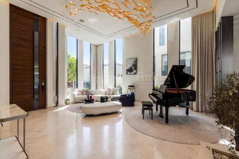 Villa de 5 dormitorios en Jumeirah Park, UAE No. 214128 12