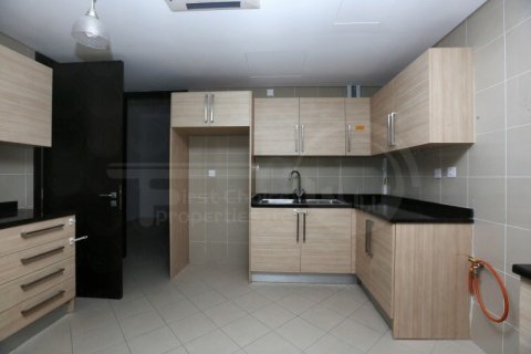 3 bedrooms Apartment in Al Reem Island, UAE No. 12747 6