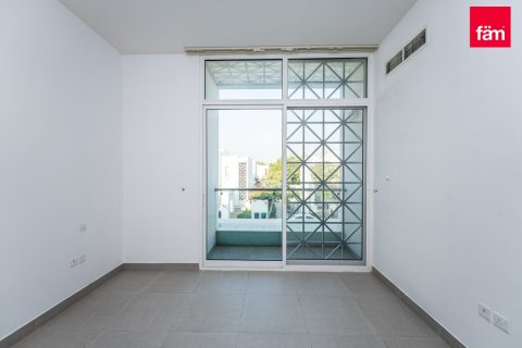 3 bedrooms Townhouse in Dubai, UAE No. 120448 11