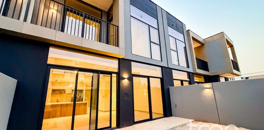 3 bedrooms Townhouse in Mudon, UAE No. 220825